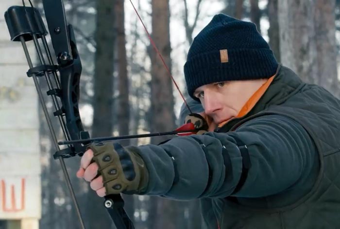 Михаил Новиков в сериале Великолепная пятерка 4