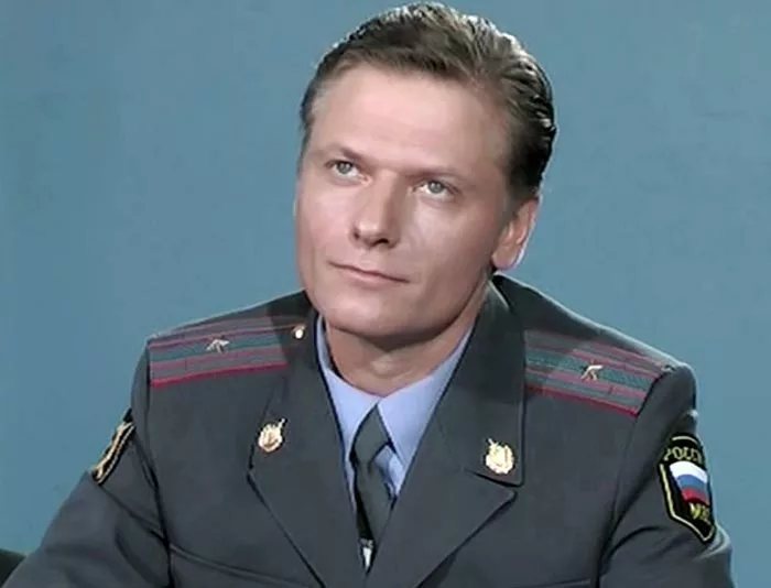 Михаил Тощев в сериале Висяки