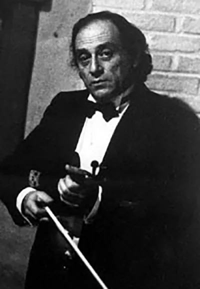 скрипач Михаил Безверхний