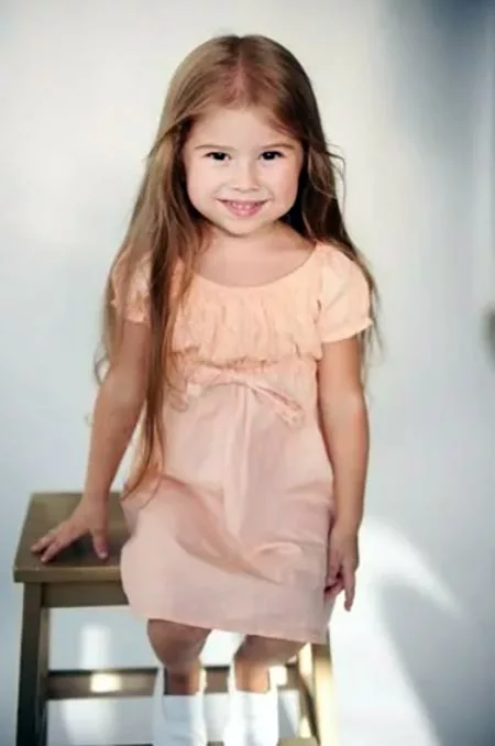 Милана Хаметова в раннем детстве