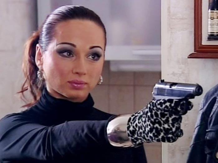 Наталья Худякова в сериале Криминальное видео 2