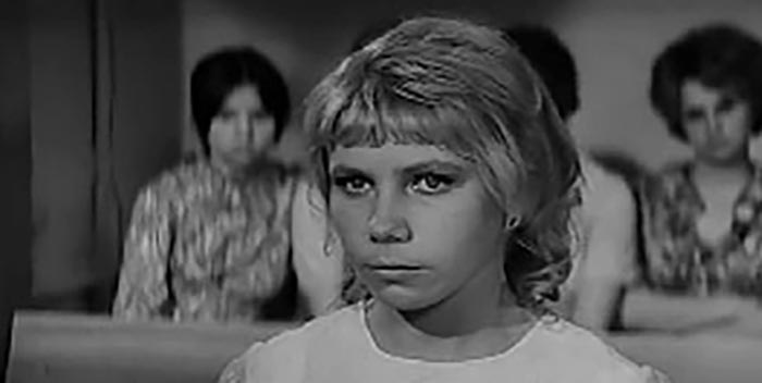 Наталья Маркина в фильме Улица без конца