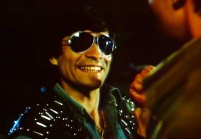 Назим Туляходжаев в фильме Шакалы