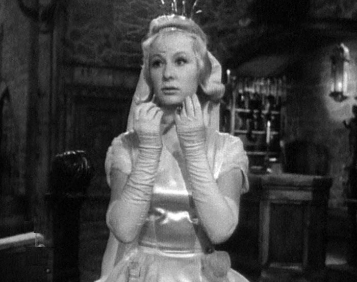 Нелли Максимова в фильме Обыкновенное чудо