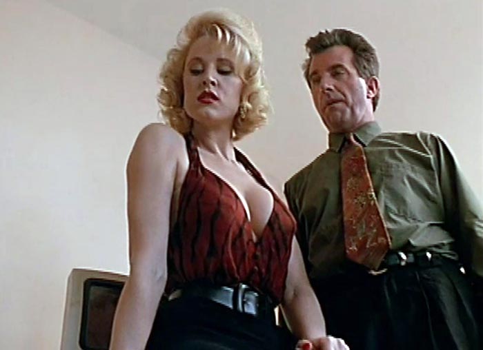 Ник Кассаветис в фильме Греховное желание