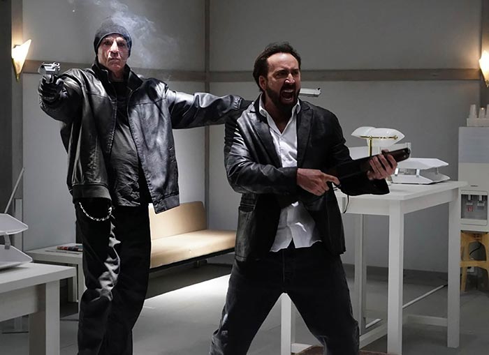 Ник Кассаветис в фильме Узники страны призраков