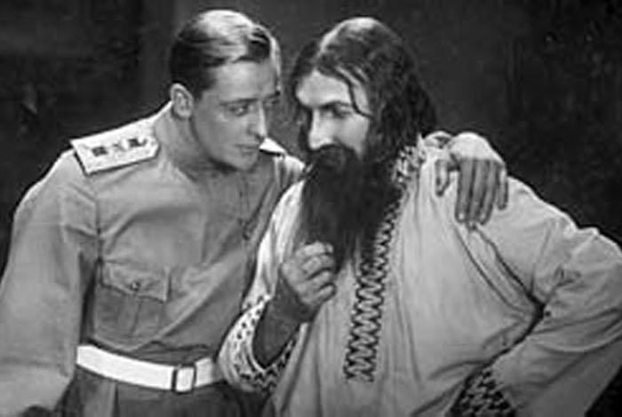 Николай Маликов в фильме Распутин святой грешник