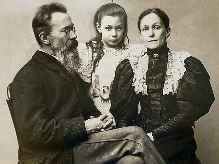 Николай Римский-Корсаков с женой и дочерью