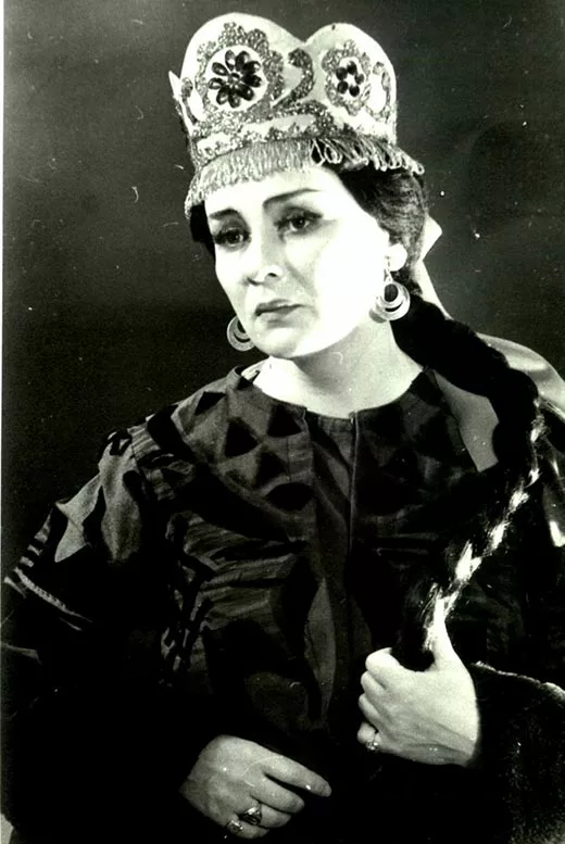 оперная певица Нонна Суржина