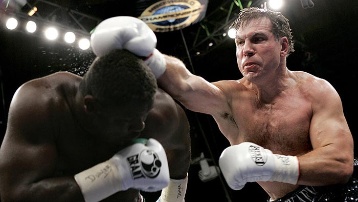 боксер Олег Маскаев