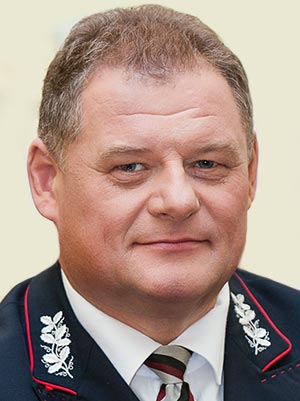 Олег Валинский
