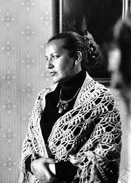 Ольга Симонова - биография, новости, личная жизнь, фото - stuki-druki.com