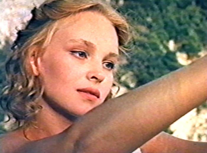 Ольга Кейзерова в фильме Дафнис и Хлоя 3