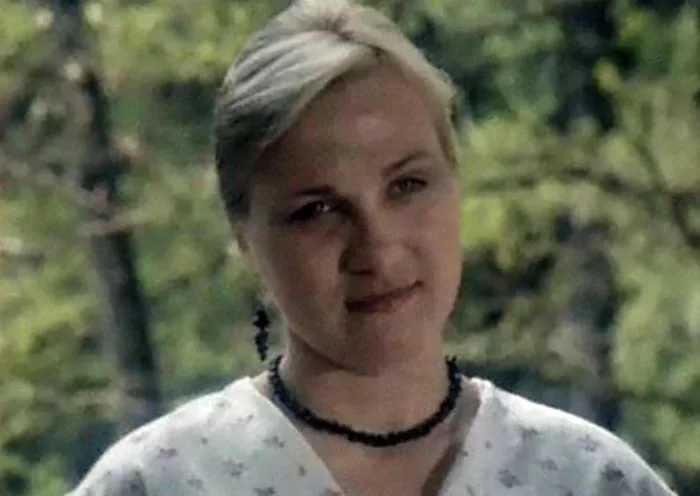 Ольга Мюнхаузен в фильме Дедушка хороший но Не говорит куда спрятал деньги