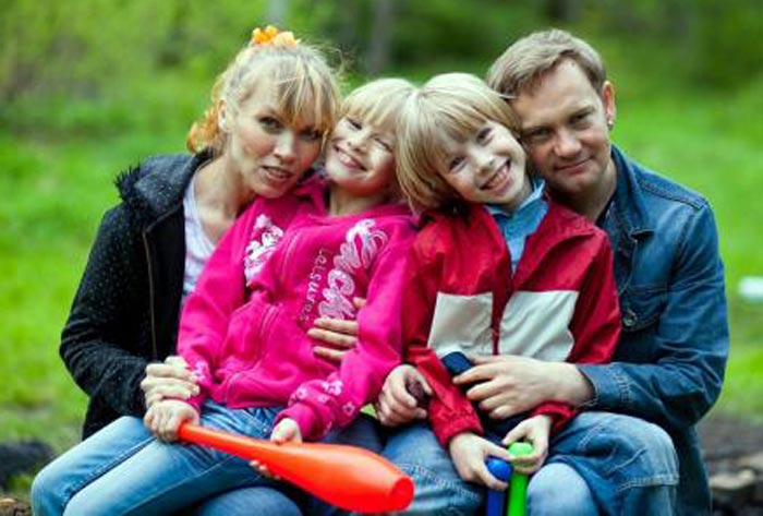 Ольга Портретова с мужем и детьми