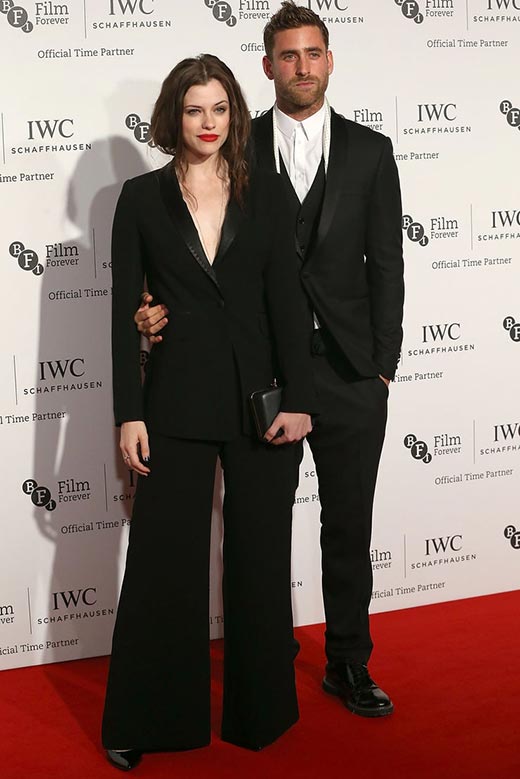 Оливер Джексон-Коэн и Джессика Де Гау