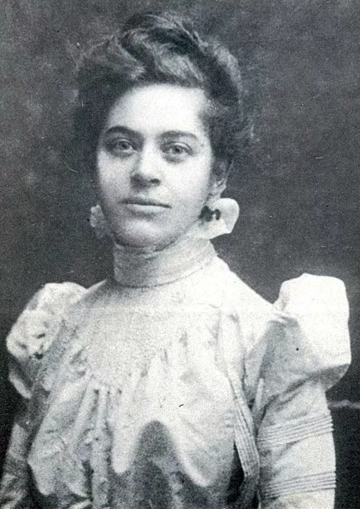 Паола Ломброзо