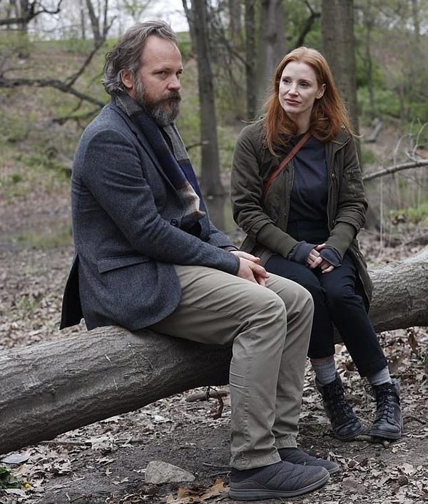 Питер Сарсгаард в фильме Память