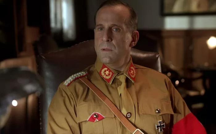 Петер Стормаре в роли Эрнста Рема