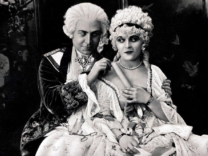 Пола Негри в фильме Мадам Дюбарри