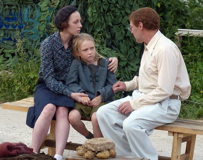 Полина Бах в сериале В парке Чаир