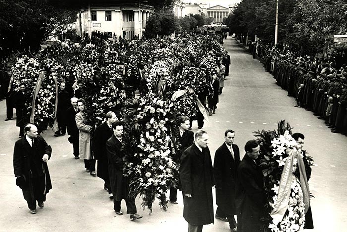Похороны Алексея Ларионова