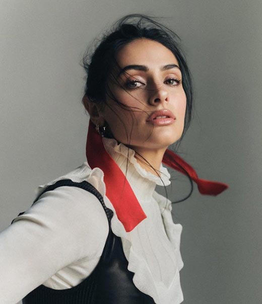 актриса Рената Нотни