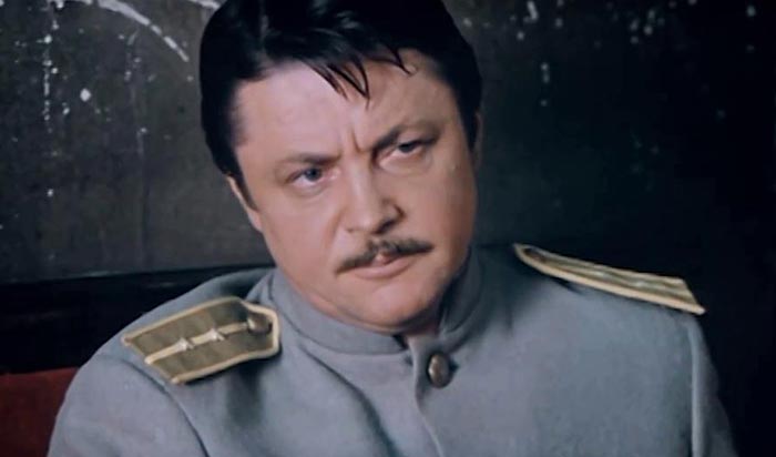 Роман Хомятов в фильме Через Гоби и Хинган