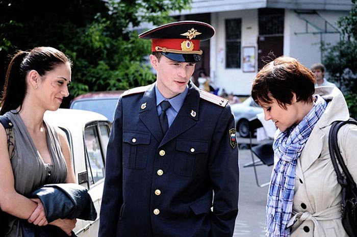 Роман Синицын в сериале Топтуны