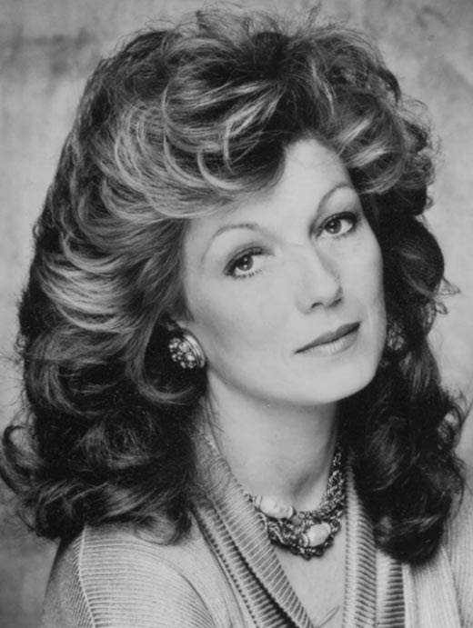 актриса Рула Ленска