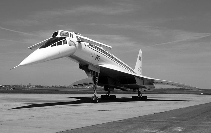 самолет Ту-144