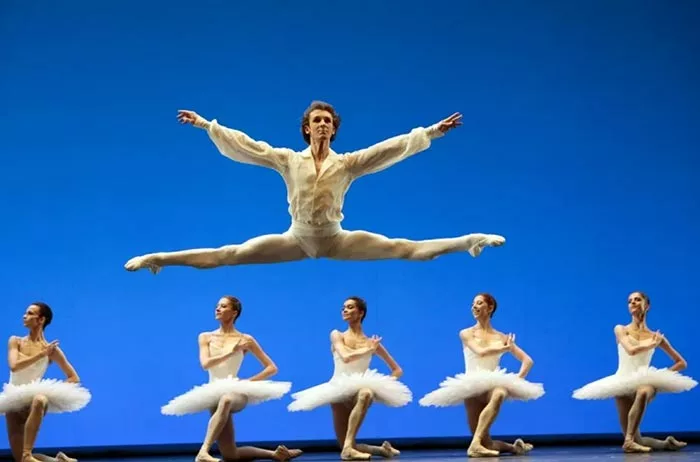 артист балета Семен Чудин