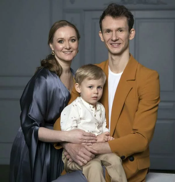 Семен Чудин и Алевтина Рудина с сыном Николаем