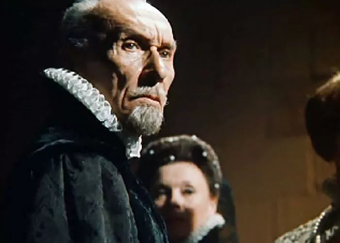 Сергей Карнович-Валуа в фильме Благочестивая Марта