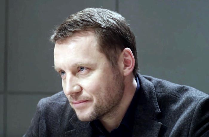 Сергей Масленников в сериале Глаза в глаза