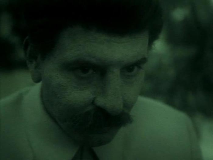 Сергей Ражук в фильме Телец