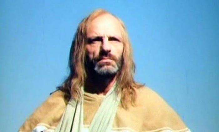 Сергей Тарасов в фильме Рыцарский замок