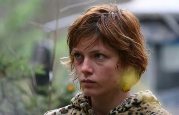 Соня Росс в фильме Сибирь Монамур