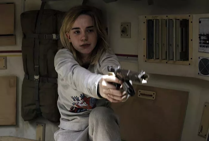 Софи Тэтчер в фильме Перспектива