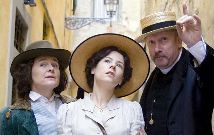 Софи Томпсон в фильме Комната с видом