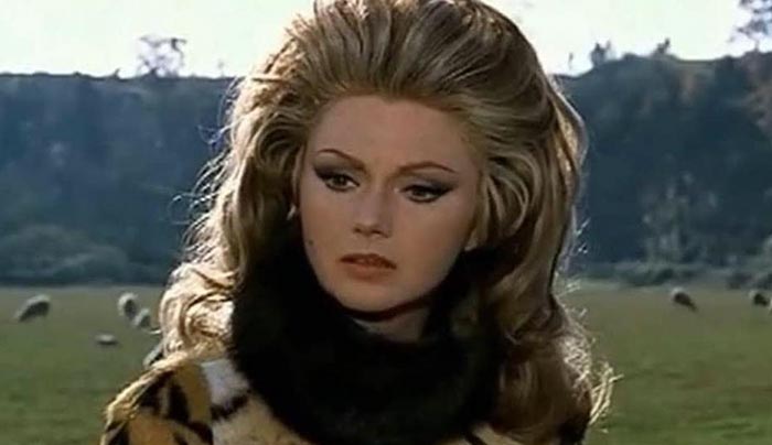 Сильва Кошина в фильме Раздевая глазами