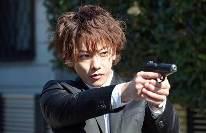 Такэру Сато в фильме Горькая кровь