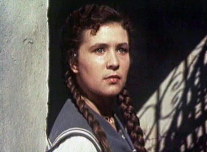 Тамара Страдина в фильме Павел Корчагин