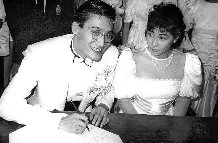 Тони Люн Ка-фай с женой