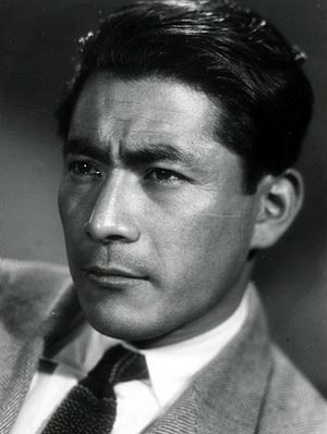 Тосиро Мифунэ