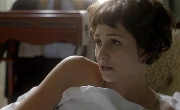 Таппенс Мидлтон в фильме Леди исчезает