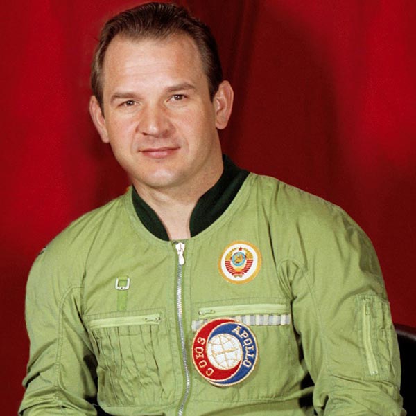 Летчик-космонавт СССР Валерий Кубасов