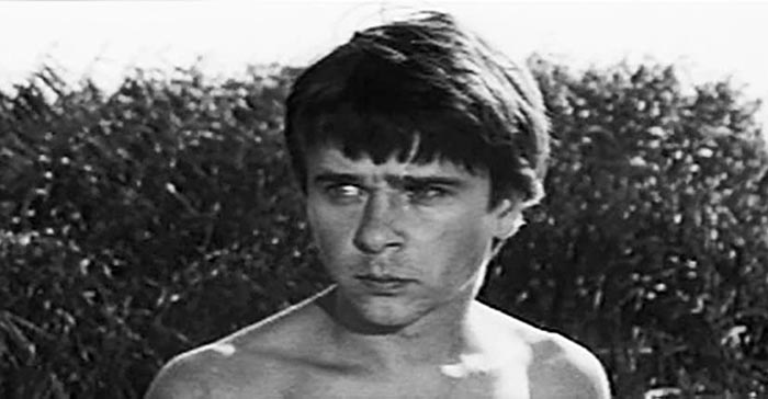Валерий Зубарев в фильме Спасённое имя