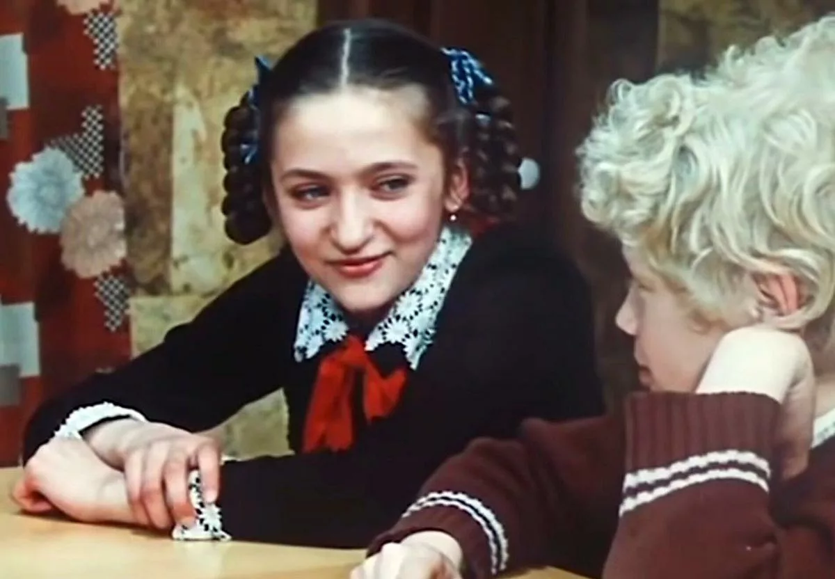 Валерия Солуян в фильме Приключения Электроника