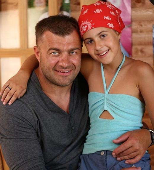 Варвара Пореченкова в детстве с отцом